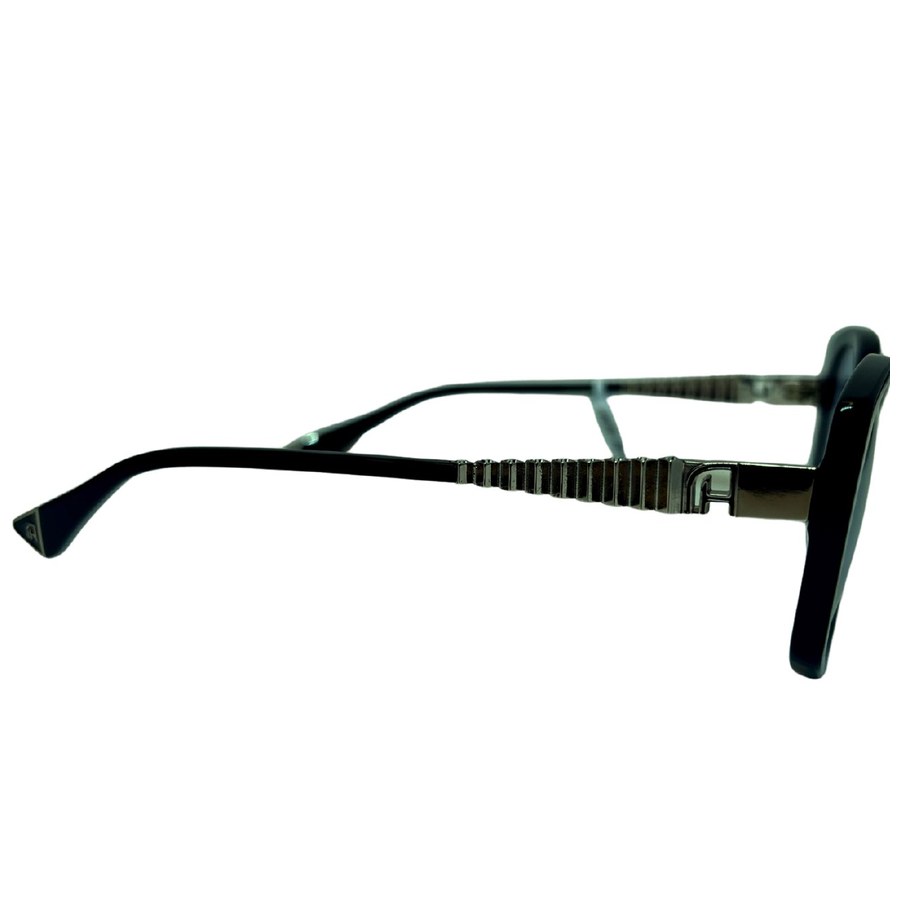 Ana Hickmann 24718 — lateral